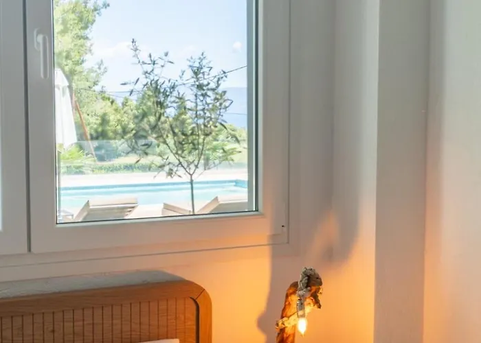Eden Paliouri- Concordia Apartamento